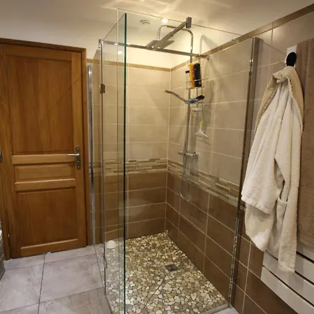 Vakantiehuis La Crieloise 4* *